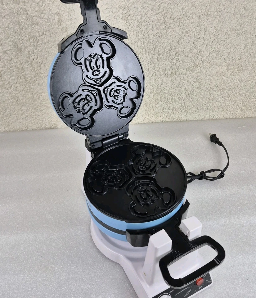 Disney MIC-64 Mickey & Minnie Gofrera Doble Abatible 1400W Molde Placas Probadas Foto 3 de 4