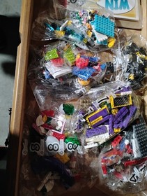 LEGO 76035 Jokerland - Retired 2015 DC Super Heroes (99.9% Complete READ DESC)