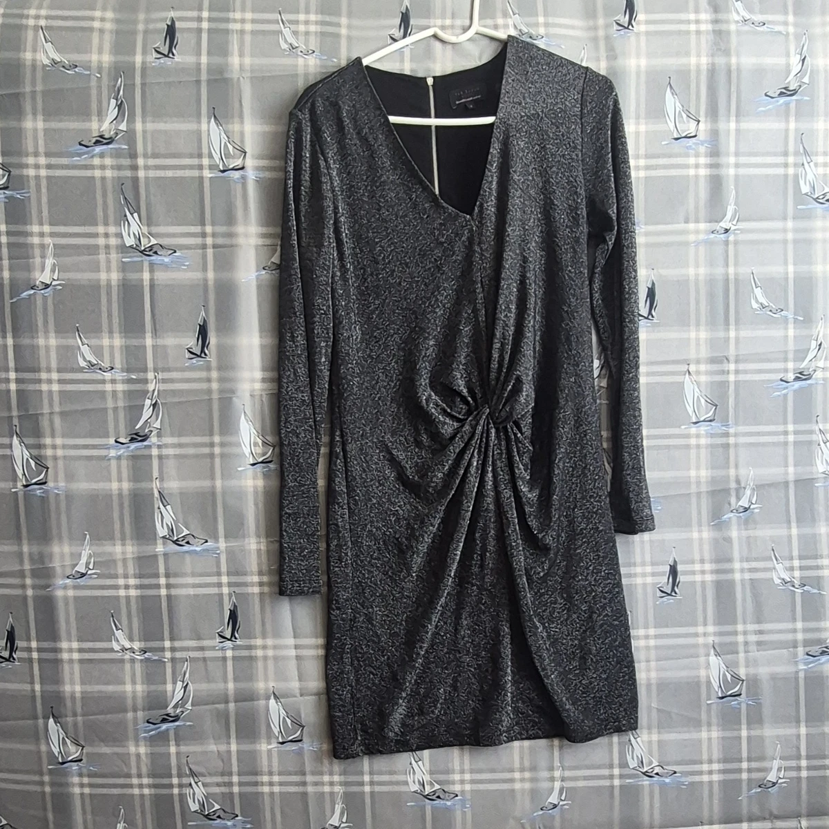chinese dress ladies Forever 21 Bodycon Long-Sleeve Dress Brown Small at Amazon Women's Clothing  store