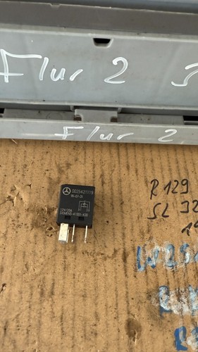 Mercedes W210 CLK W208 W209 W203 W220 SLK R170 SL Schaltrelais Relais 0025421119