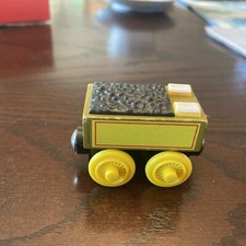 Thomas  Friends Wooden Railway Train MOLLY'S TENDER 2003