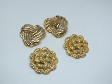 Collectible Gold Tone 2 Sets Shoe Clips Texture 1 1/4 inch Diameter NICE