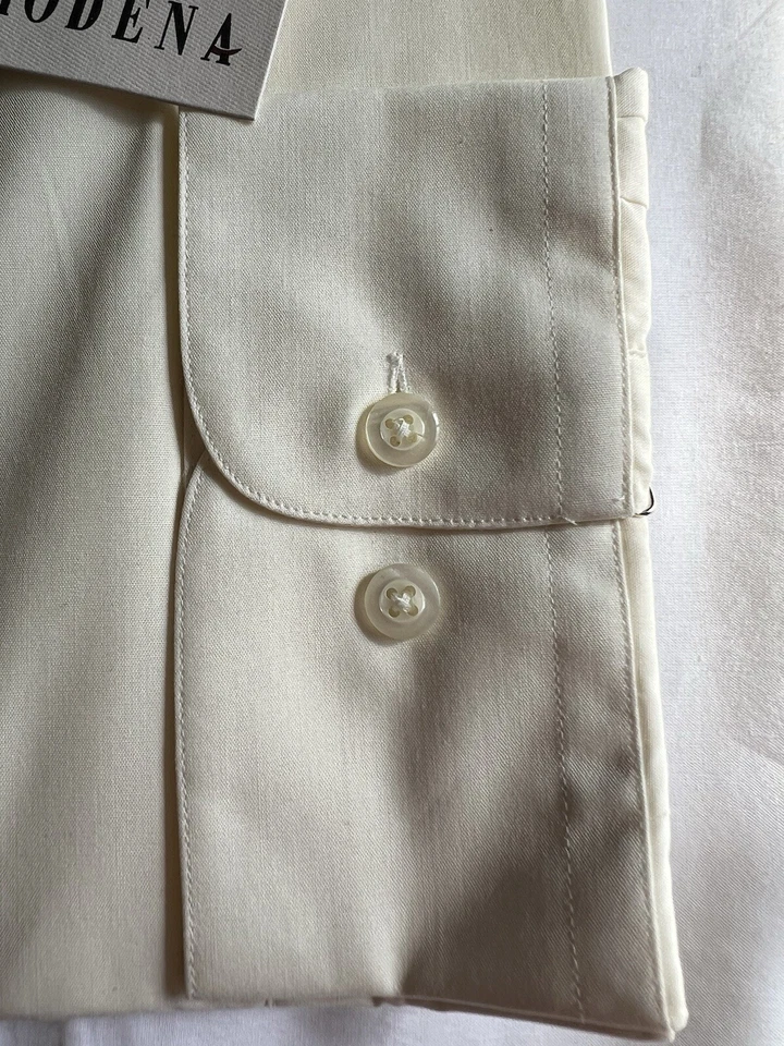 Camisa de vestir Módena para hombre talla: 2XL color: crema. Collar chino. Foto 3 de 4