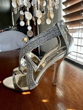 Badgley mischka heels size 7