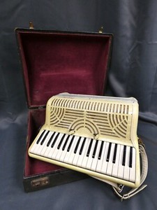 Paolo Soprani Accordion for sale | eBay