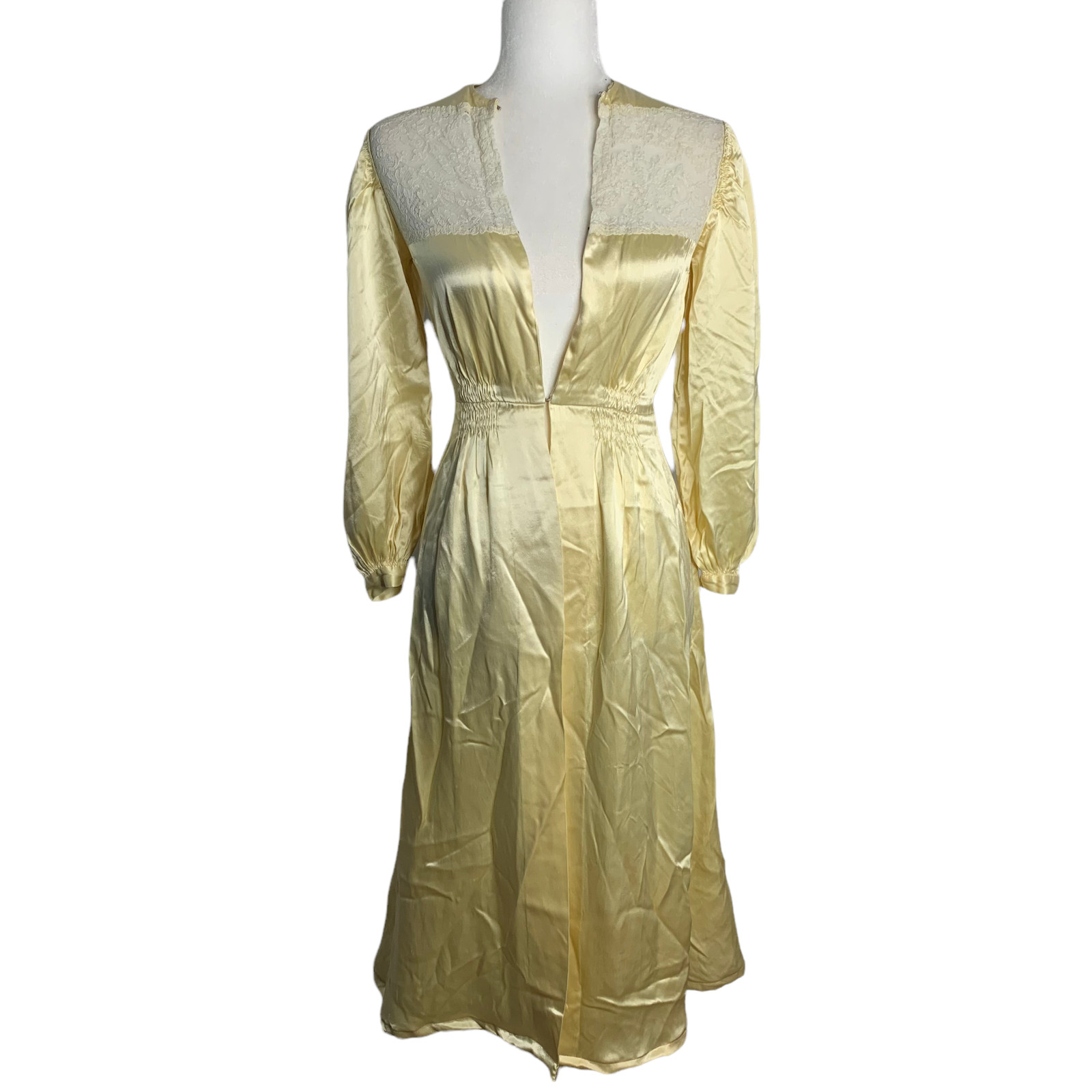Vintage 40s Dressing Gown Robe Womens S Ivory Liq… - image 1