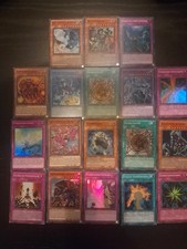 Super Rare YuGiOh Karten (u.a. Drache des Lichts und der Finsternis)