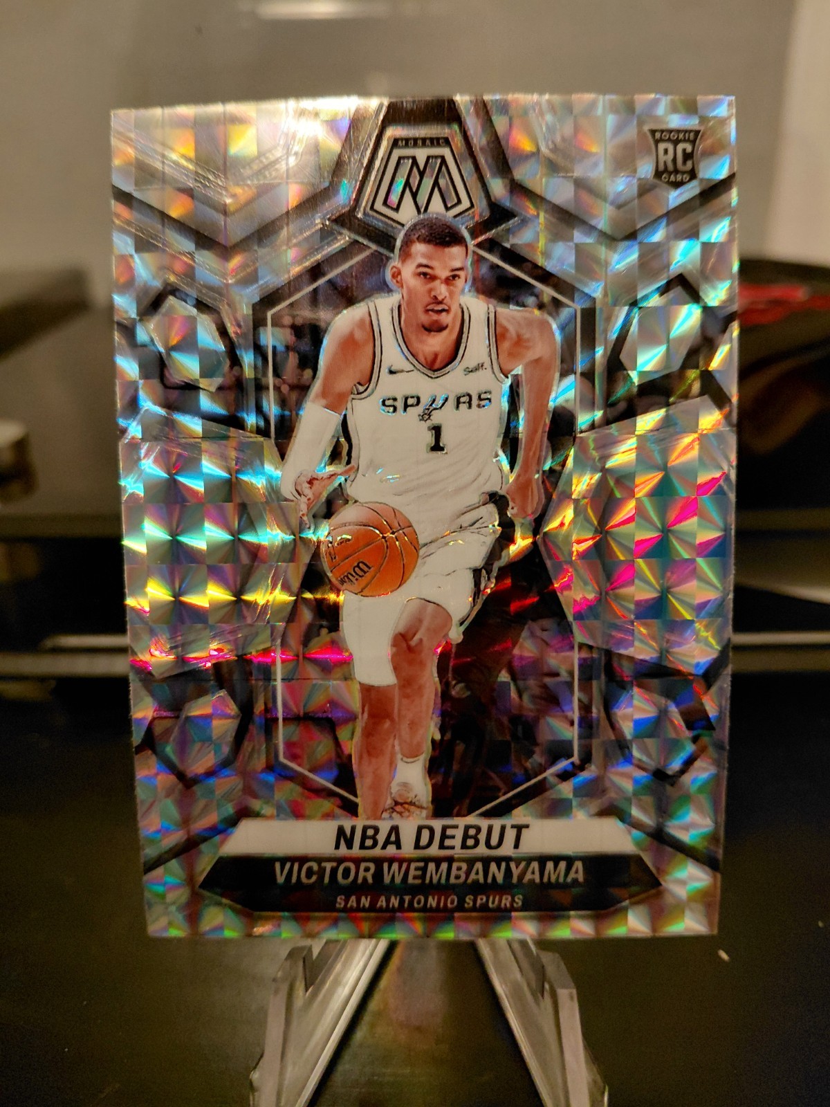 2023-24 Panini Mosaic NBA Debut Silver Mosaic Prizm Victor Wembanyama #257 SPURS