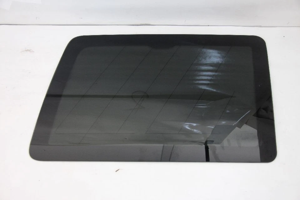 Scheibe sonstige Jeep COMMANDER (XK) (9.05-12.10) hinten rechts 55369916AD - Bild 1 von 3