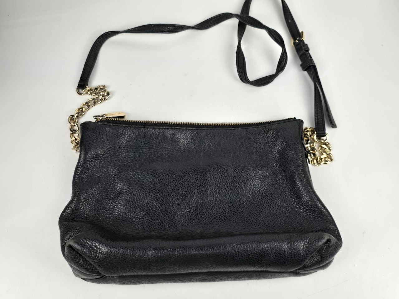 Michael Kors Jet Set Crossbody Bag Pebbled Leather Black Gold Chain Strap