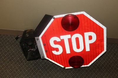 School Bus Stop Sign With Arm Non Working For Shelf Display Only
