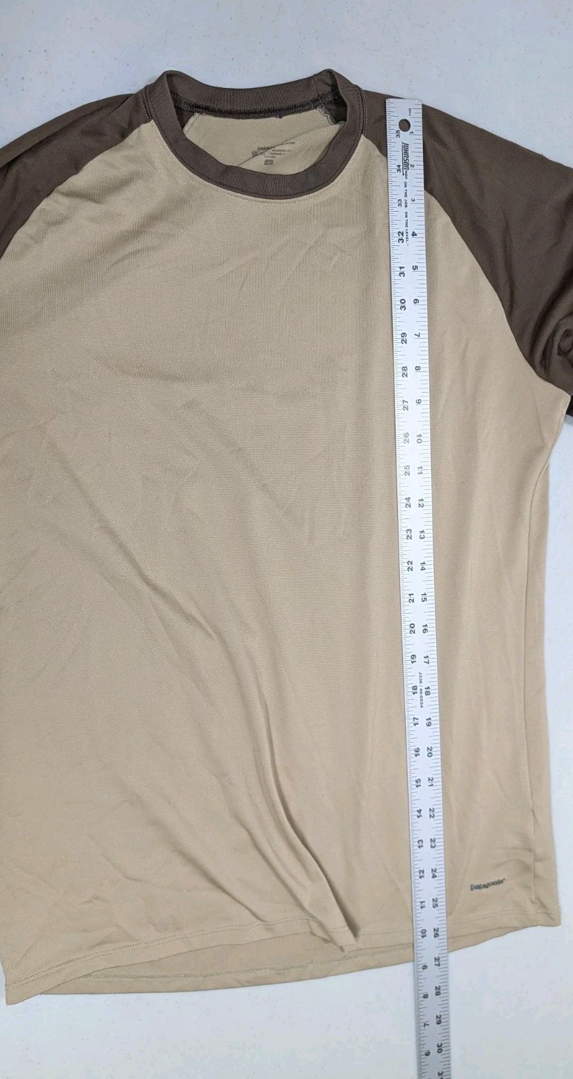 Patagonia Performance Basic Base Layer Top Mens M… - image 7