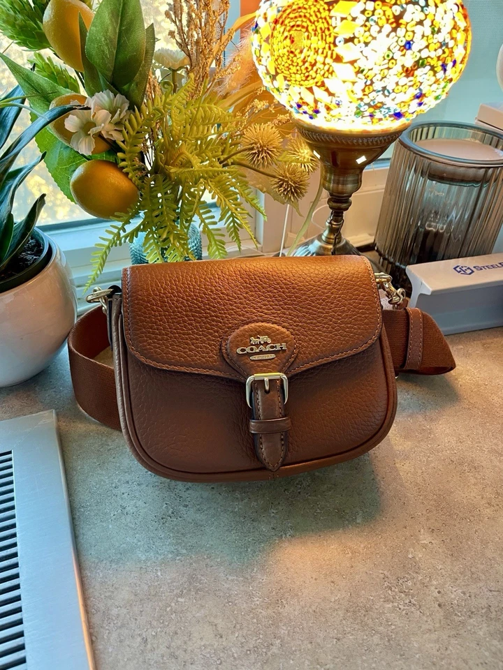 蔻驰 Amelia 马鞍包棕色鹅卵石皮革 - 状况完好 — 第 2/4 张图片