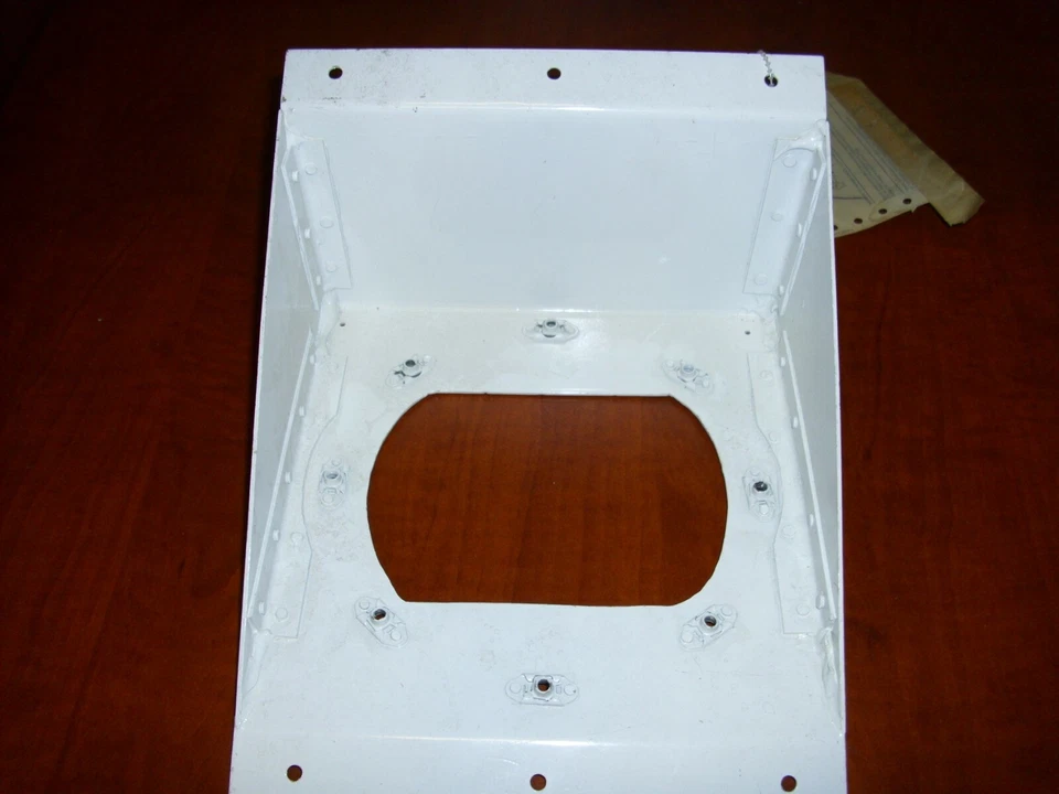 Потолочная панель самолета Fokker A89608-025 - Изображение 3 из 4