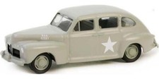 1942 Ford Fordor Deluxe Army Staff Car (Battalion 64 Series 4) Diecast 1:64 -