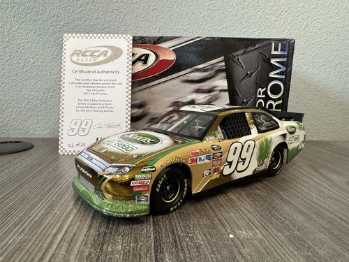 DIN #1 2011 Carl Edwards #99 Scotts's Elite Color Chrome 1:24 NASCAR Action MIB