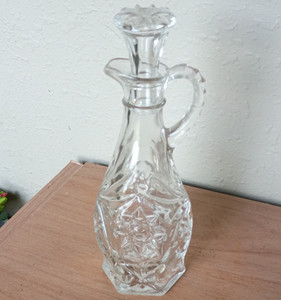 Clear Glass Oil/Vinegar Cruet Dispenser w/ Handle & Stopper, 6-Sided Base