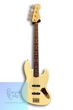 Fender 2018 American Professional Jazz Bass Olympic White avec OHC