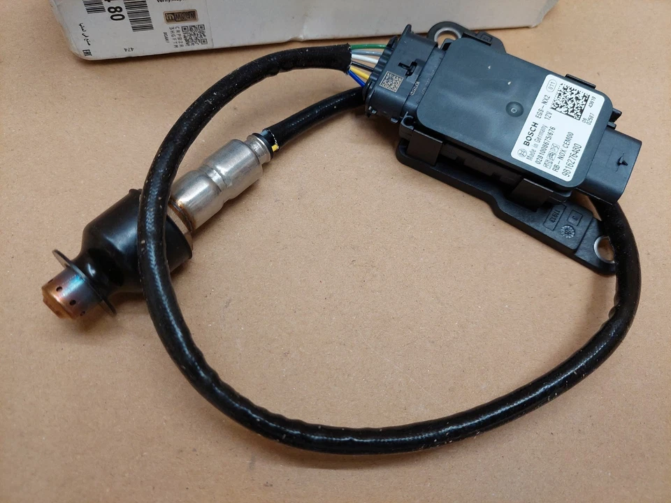 Peugeot NOX Oxygen Sensor 1.5 9816276480 Citroen Vauxhall Genuine - Image 3 of 4
