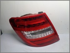 Mercedes W204 KOMBI Rückleuchte Rücklicht LINKS 2048206264 Original LED