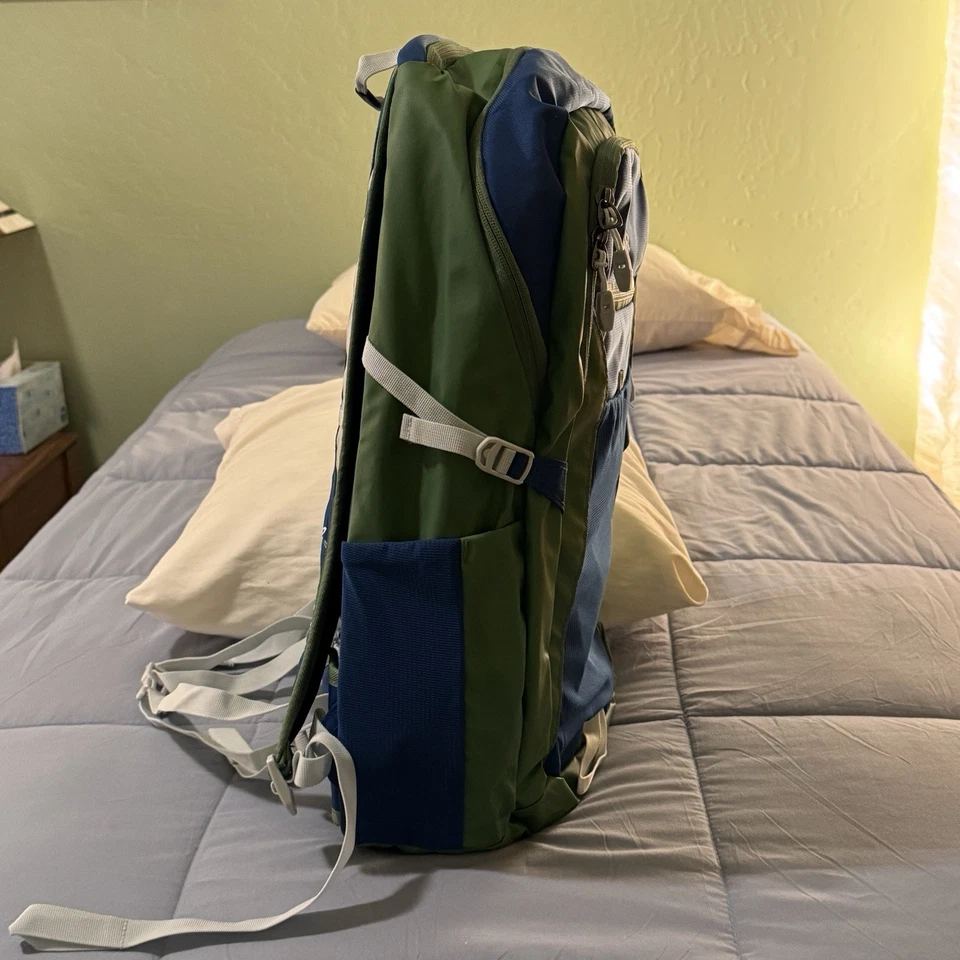 Granite Gear Talus Barrier Superior Gear Tech Protection Hiking Backpack 21 x 15 - Image 4 of 4