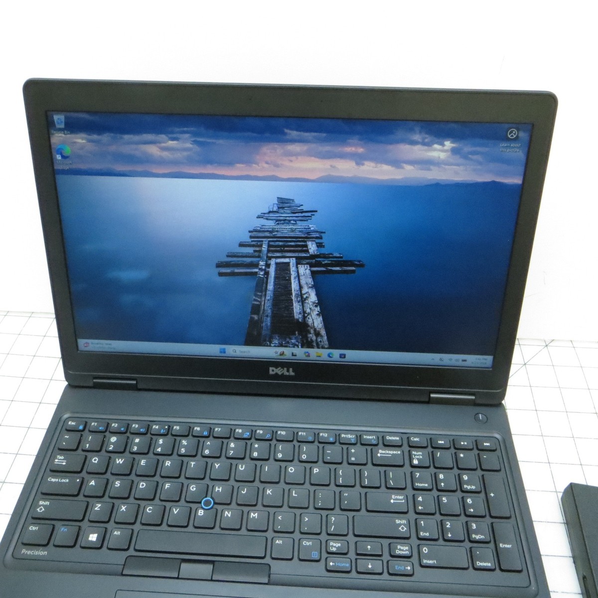 Dell Precision 3520 Intel i7 8GB RAM 256GB SSD 15.6