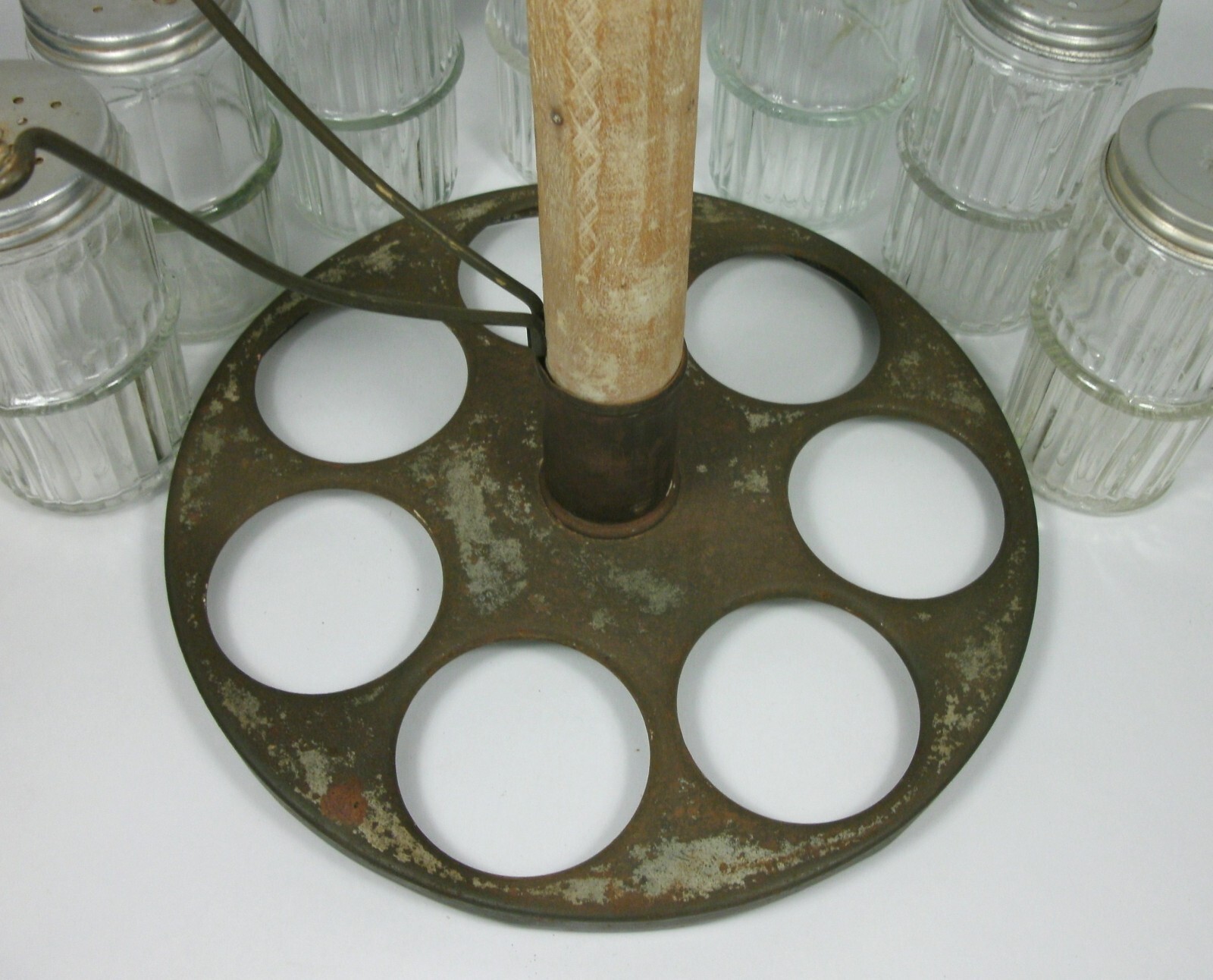 d Vtg Hoosier CAROUSEL SPICE RACK SET 7 Ribbed Glass Spice Jars