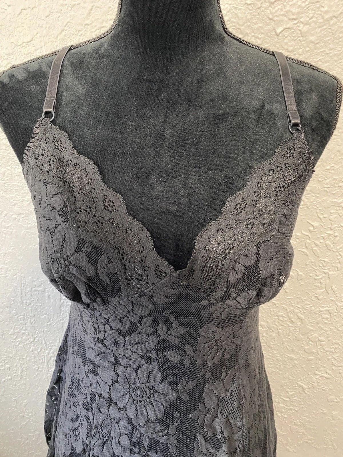 UNDERCOVER Abito da notte vintage Victoria's Secret nero elasticizzato in pizzo cravatta taglia media