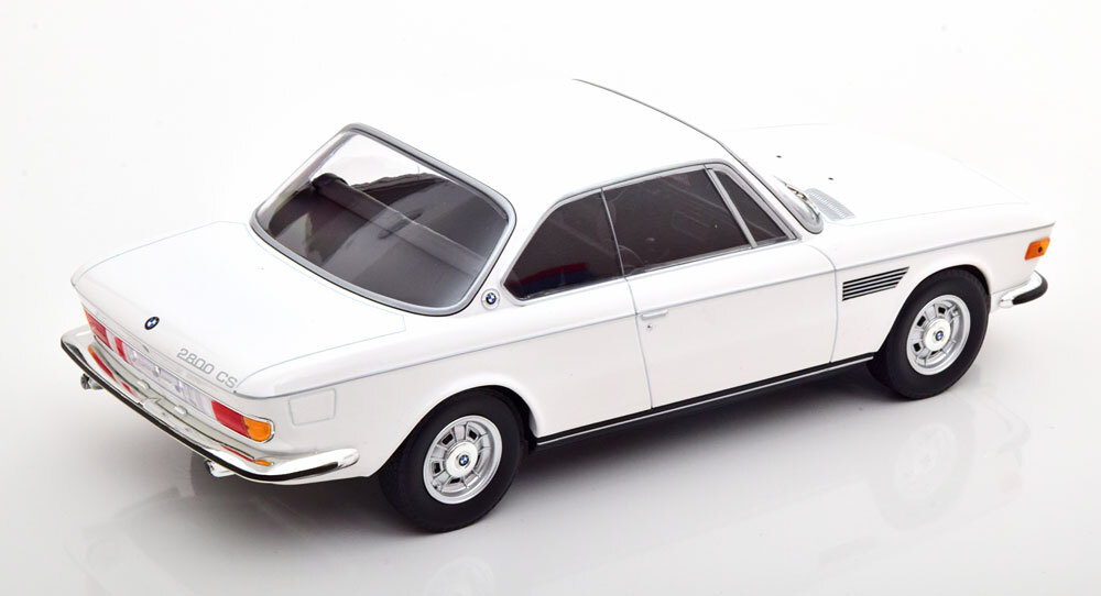 BMW 2800 CS 1968 ホワイト 1/18 ミニチャンプス Minichamps