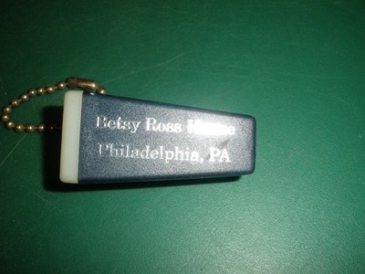 Vintage Plastic Eye Picture Viewer Key Chain Black Betsy Ross House Phili PA