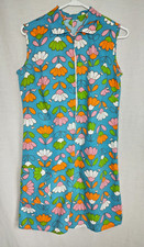 Vintage 60s/70s Handmade Short Romper Womens Sz Med Zip Front Mod Floral Print