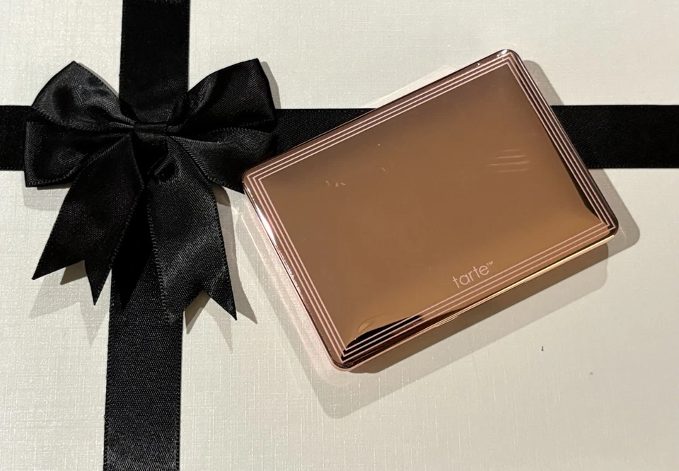 tarte RARE Glamorous Gifts Eyeshadow Palette Brand New Unboxed 💯 Authentic! - Image 4 of 4