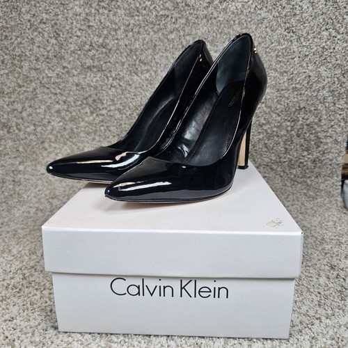 Calvin Klein Brady Patent Czarne Spiczaste palce Szpilki Czółenka Damskie Rozmiar 8M  - Zdjęcie 1 z 14