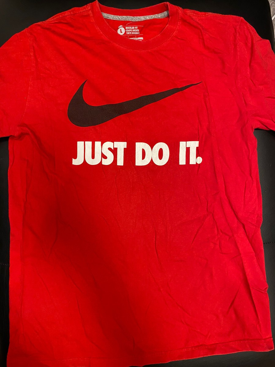 Men's Nike Regular Fit Just Do It T-Shirt Top Athletic Red Size