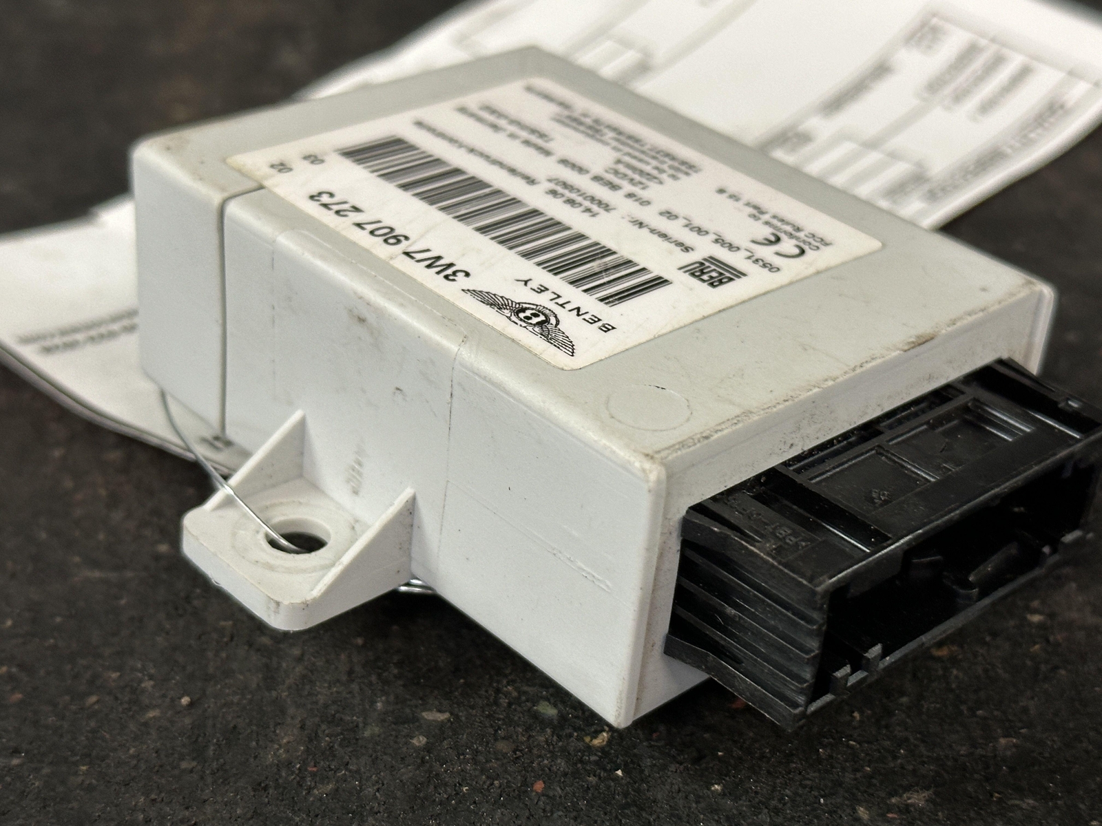 06-12 BENTLEY CONTINENTAL GT TIRE PRESSURE MONITOR MODULE TPMS ID 3W7907273