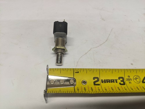 2 Prong Pressure Switch Kenworth K301-350 Ref. # K301350 8943K504 ...