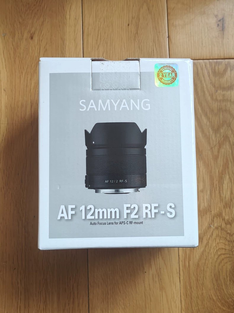 Samyang AF 12mm f/2.0 Lens for Canon RF-S Mount - Ultra Wide Angle - Mint in Box