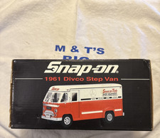 Snap-on 1961 Divco Step Van Bank 1:34 Diecast w/ Opening Doors Red/White
