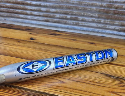 Batte Easton Sz700b Batte De Softball Easton Triple 7 Scandium SC777 - Taille 33, 21.5 Oz, Occasion En Très Bon état Batte 33 Pouces 21.5 Oz