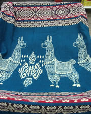 Ecuador Alpaca Llama Blanket Hand Woven Soft Hypoallergic Reversible Queen Size