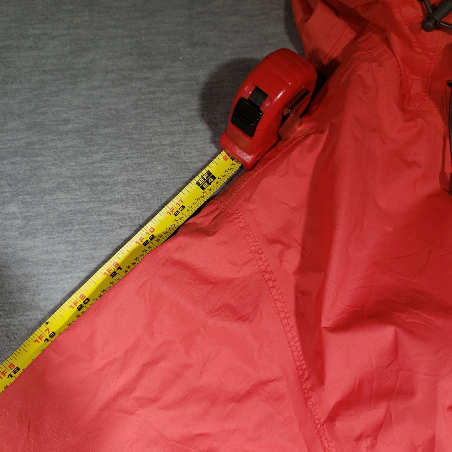 White Sierra Rain/Wind Jacket Womens LG PinkPeach Outdoor FullZip Pockets Hooded