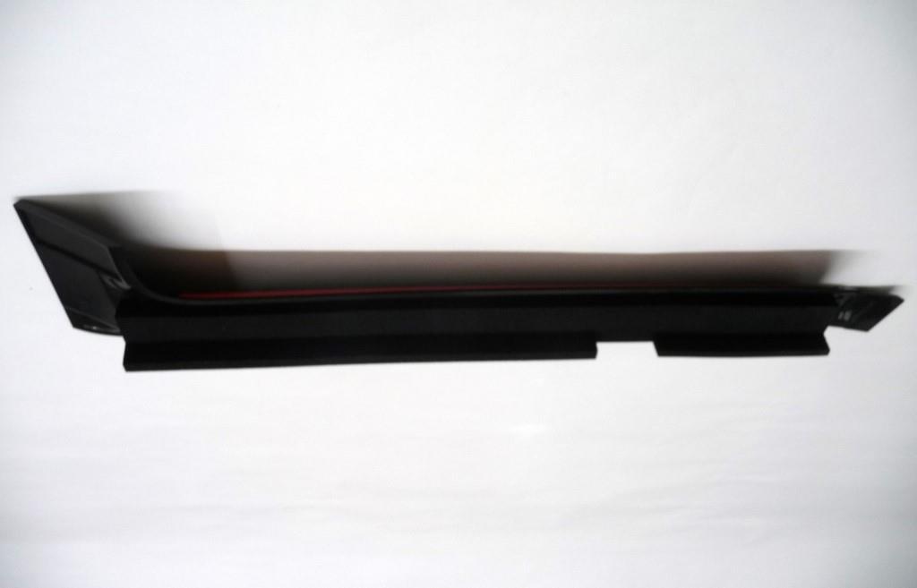 2019-2022 Rolls Royce RR31 Cullinan Front Bumper Right Insert 51117499370 OEM A1