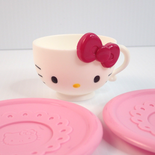 Hello Kitty 15 Pc. Tea Party Set Toys R Us REPLAEMENT 3 PIECES TEACUP & Plates - Picture 3 of 5