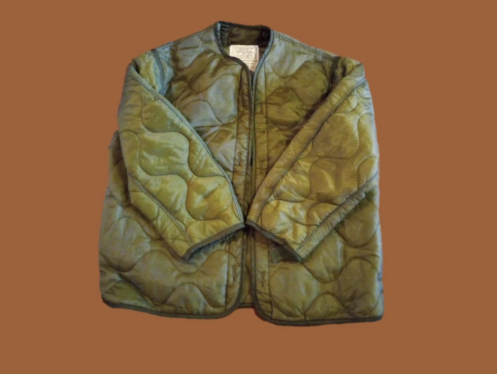 NEW MILITARY ISSUE M-65 FIELD JACKET LINER QUILTED COAT LINER MEDIUM USA MADE