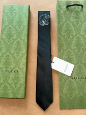 Gucci Men's King Tiger Underknot Necktie NWT Original Packaging Black Slim