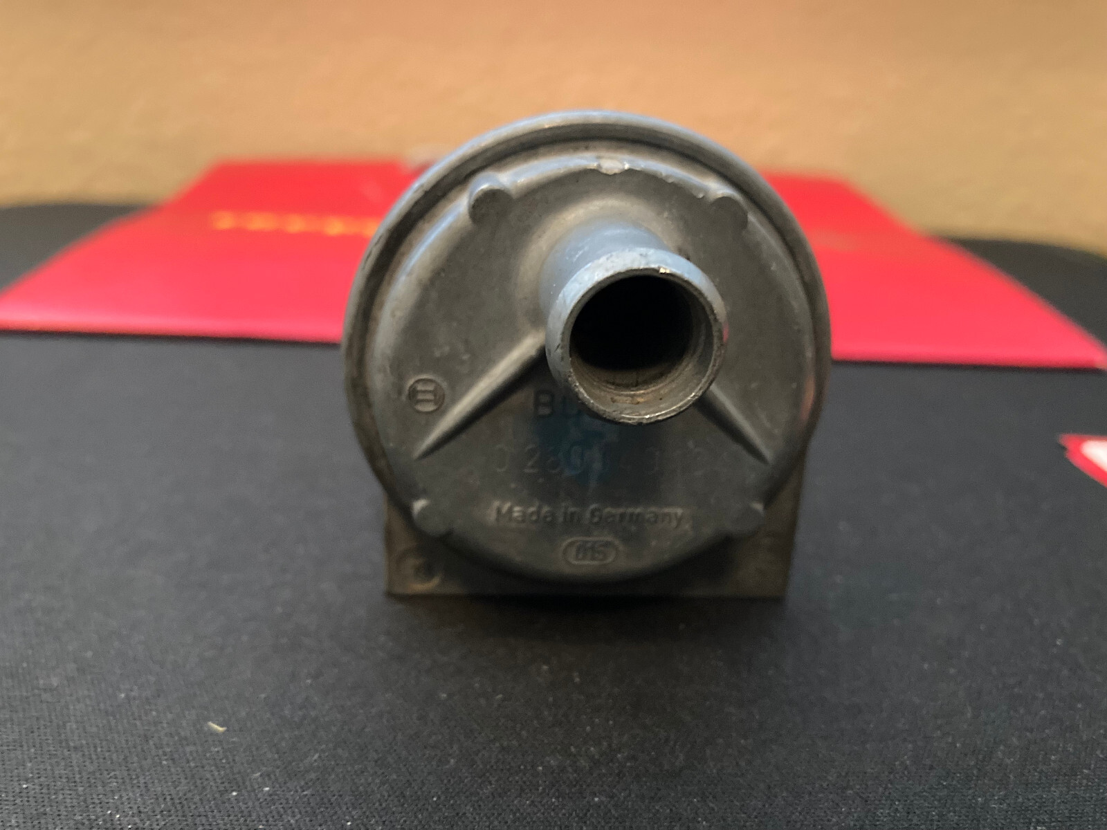 Ferrari 308 INTAKE MANIFOLD AUXILIARY AIR REGULATOR 115223