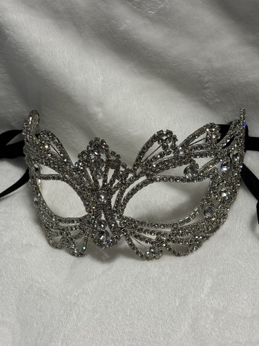 Butterfly Crystal Clear, Metal, Masquerade Mask, Wedding Party, Any Occ, - Picture 13 of 14