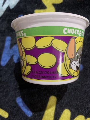 Chuck E Cheese Token Coin Cup Dish From The Year 2017 - NEW - Picture 2 of 4