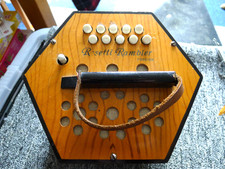 Rosetti Rambler 7 Inch wide 8 Fold 20+1 button Anglo Concertina.. C1980s VGC