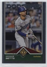 2024 Topps Transcendent Collection Icons Chrome Mookie Betts (Gray Jersey) 17ac